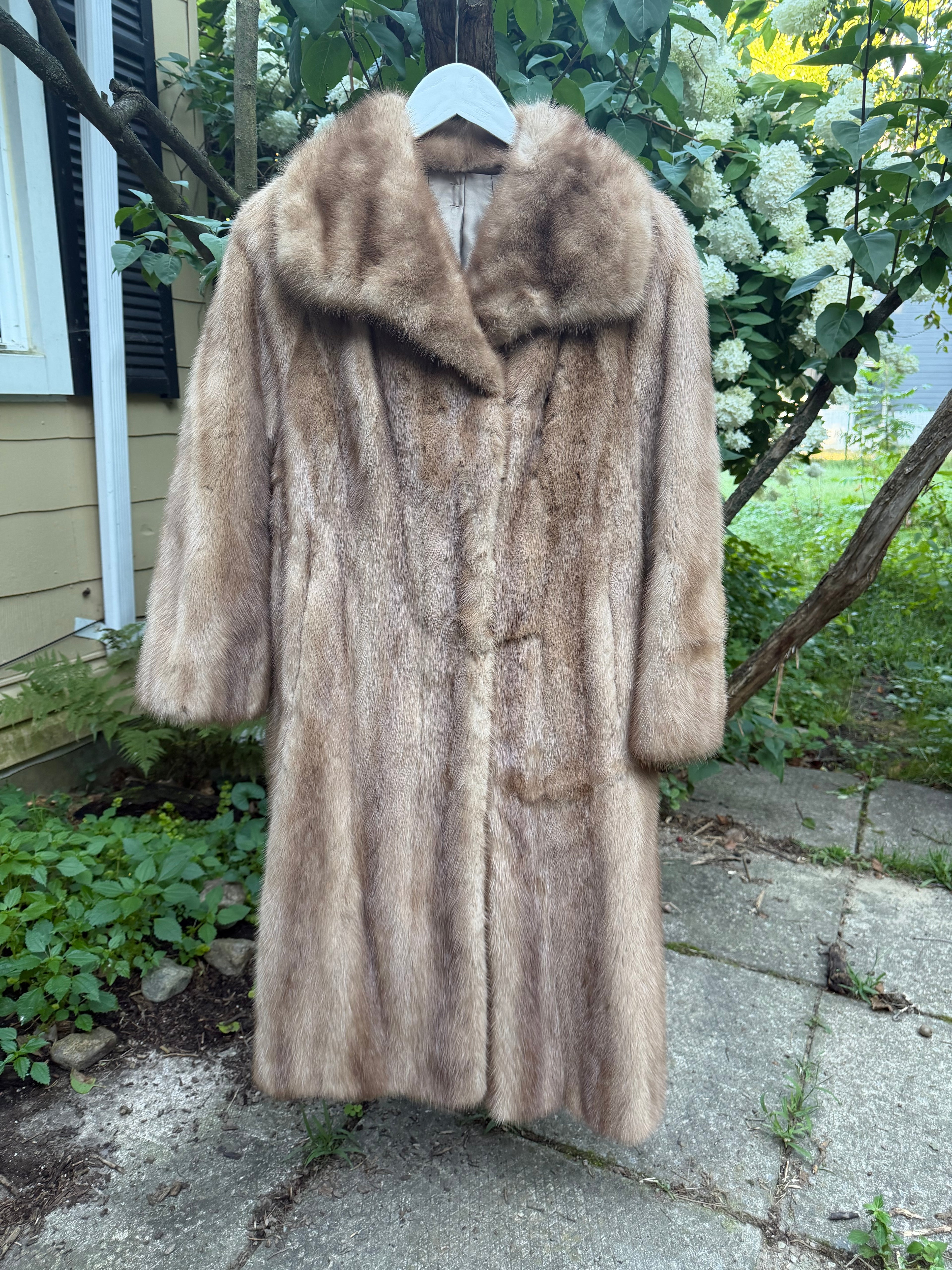 Vintage Blonde Mink Coat