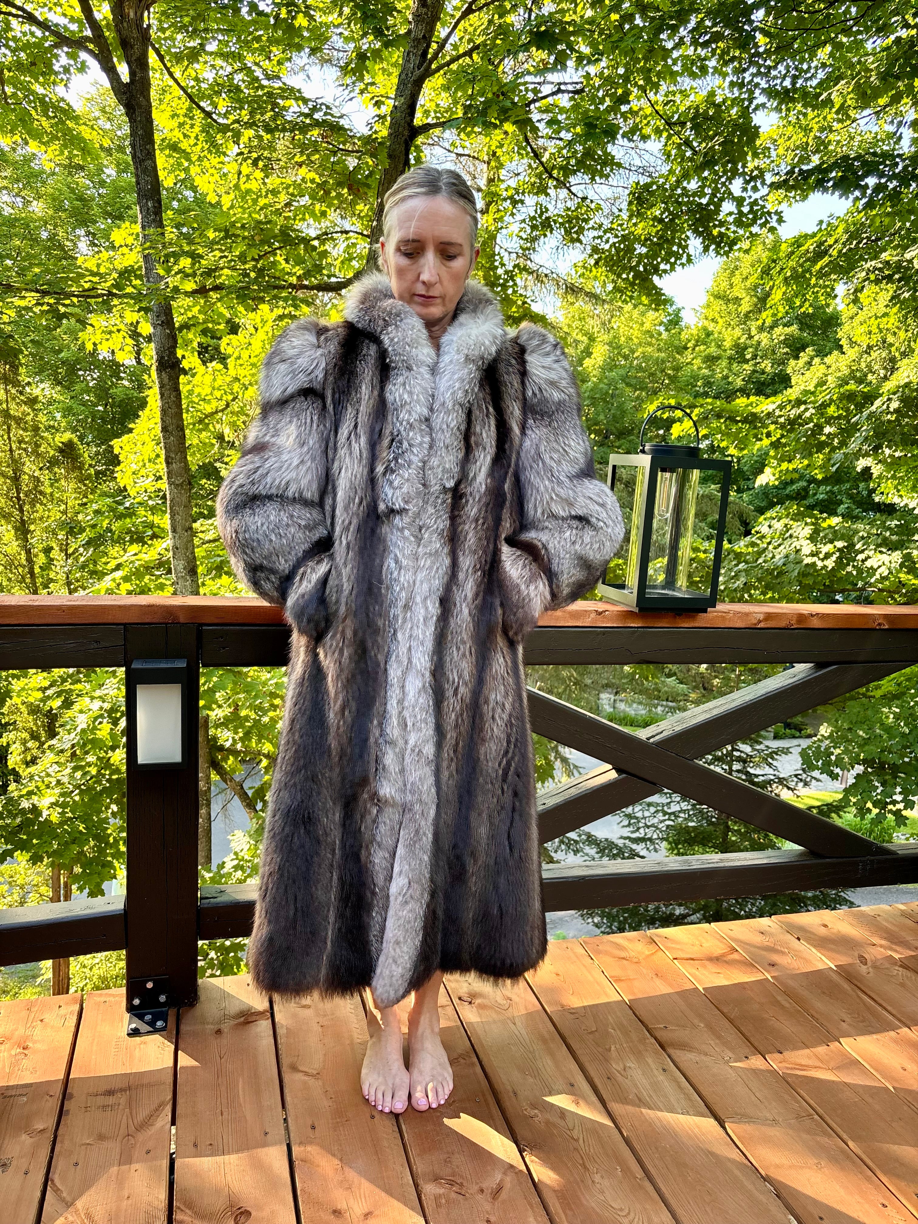 Chat Sauvage with Silver Fox Trim