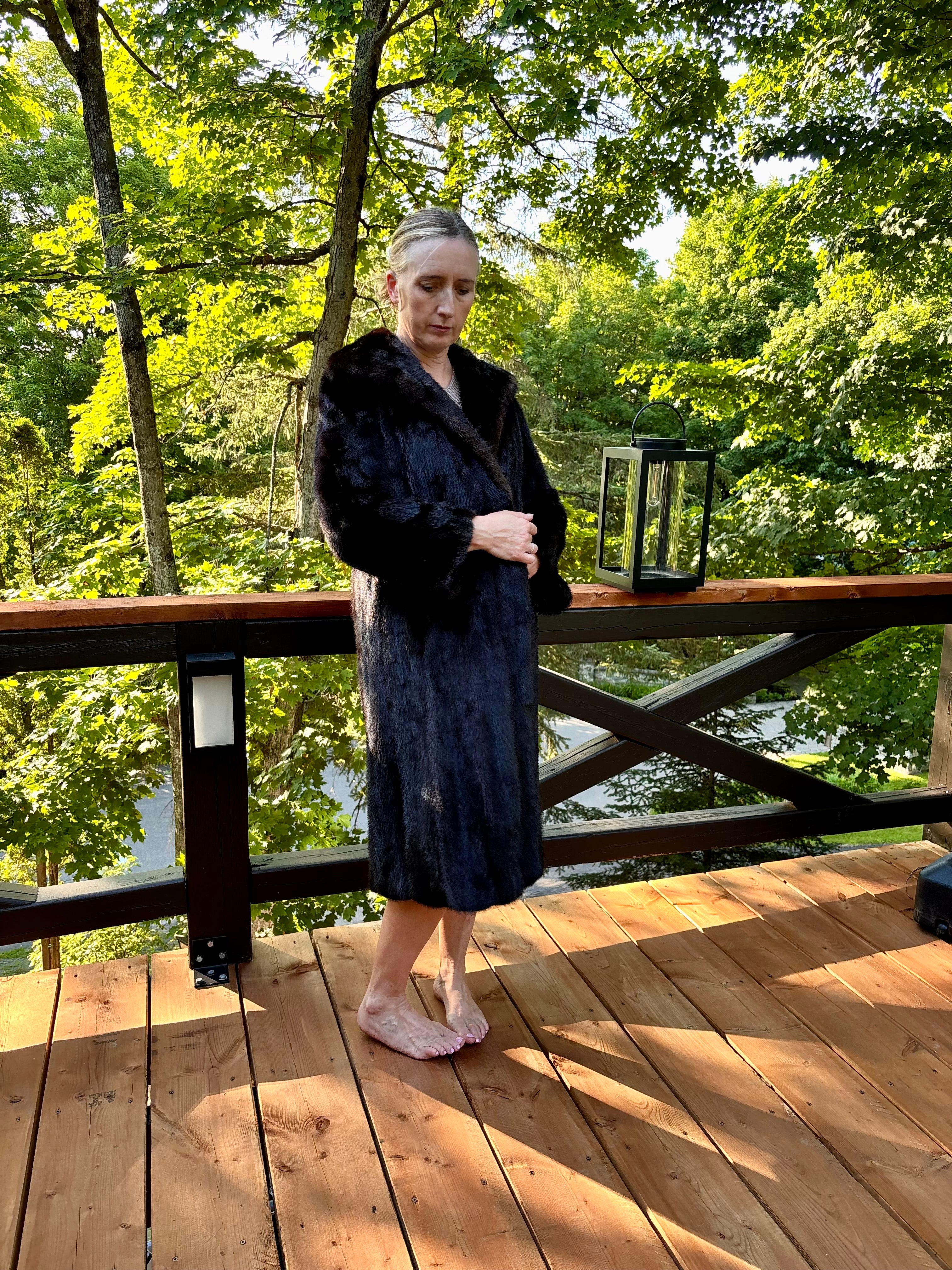 Vintage Dark Ranch Mink Coat