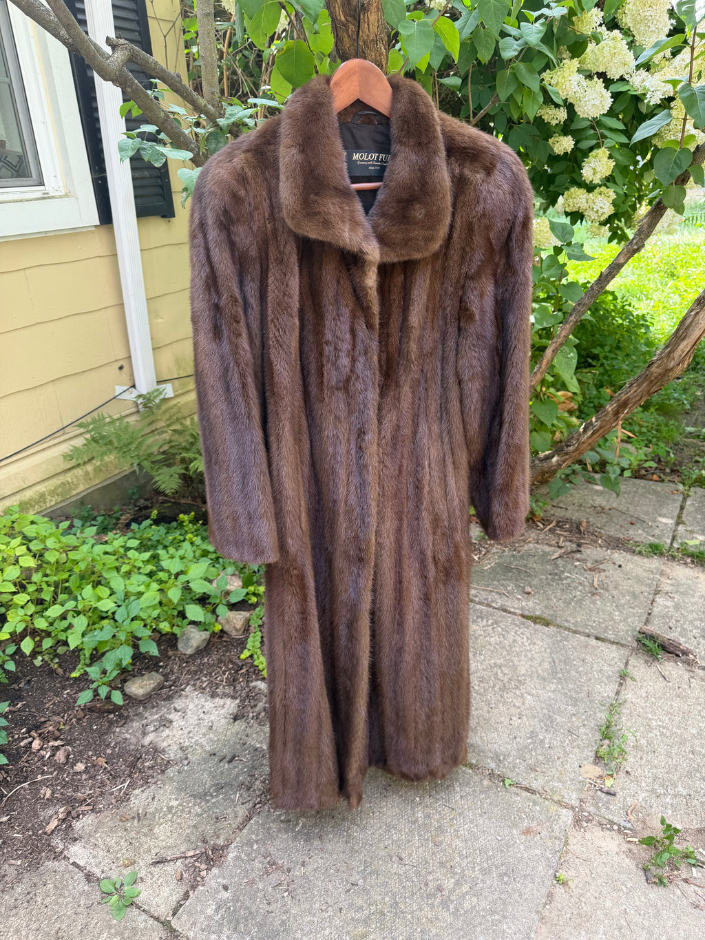 Vintage Brown Classic Mink Coat